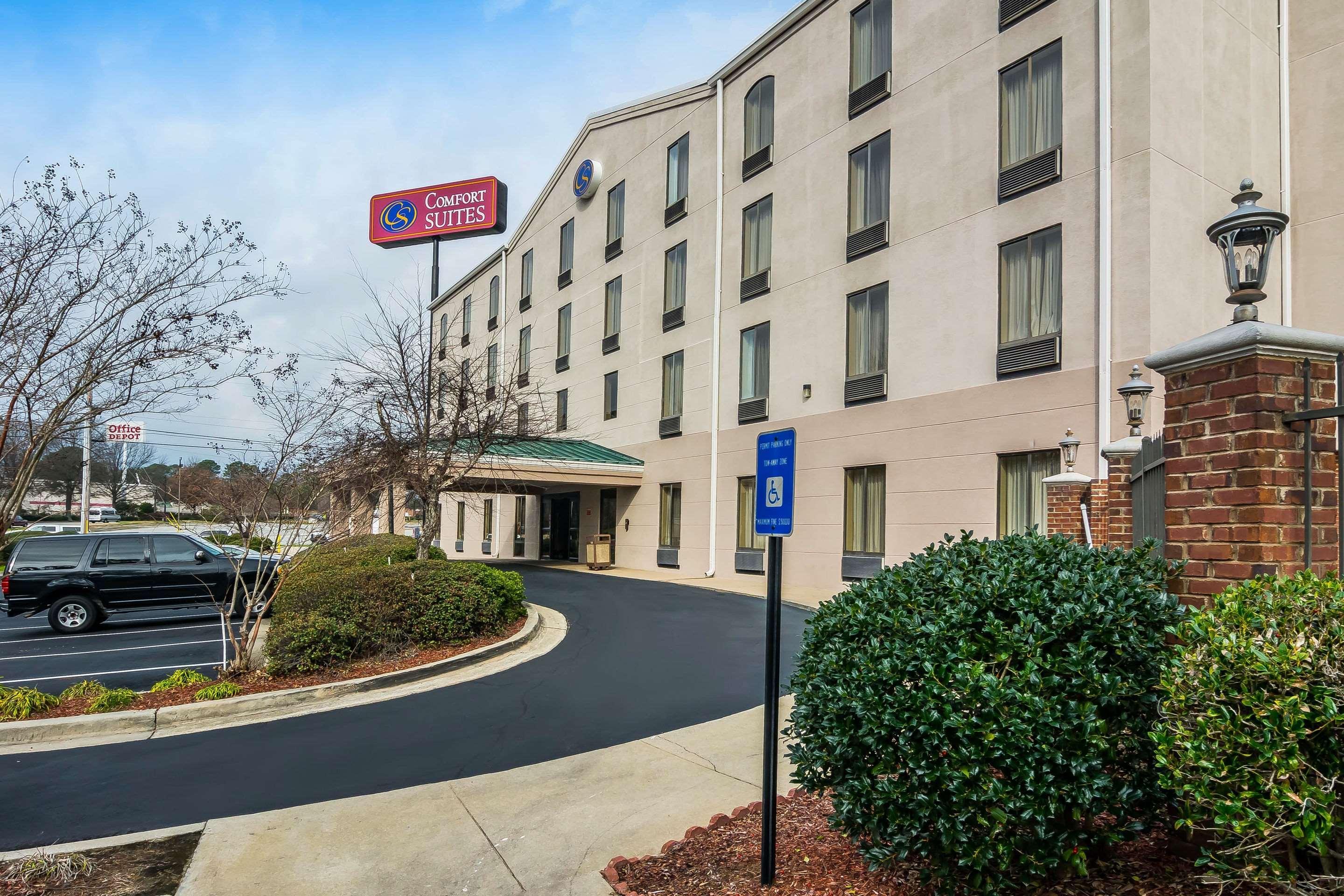 Comfort Suites Columbus State University Area Exteriér fotografie